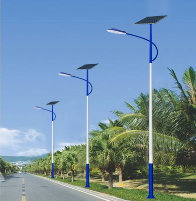 萨迦太阳能路灯.jpg