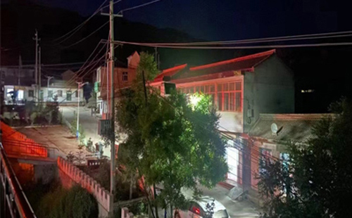 萨迦太阳能路灯防雷接地做法详解