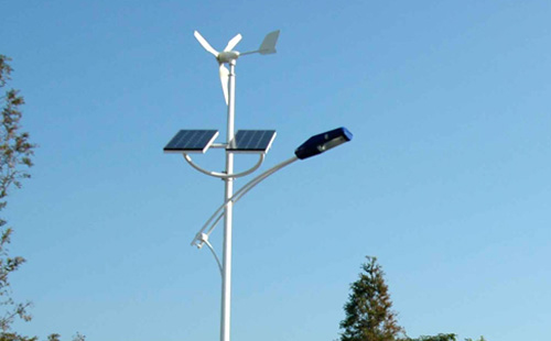 景区如何选择萨迦太阳能路灯保障夜间安全